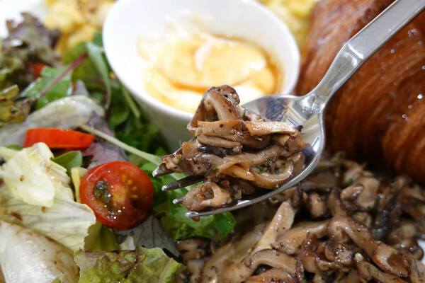 三峽下午茶推薦-L'Arbre de Vie蔬食餐廳,好吃三峽手作可頌麵包,位於三峽學區有法國主廚的三峽義法餐廳無肉蔬食