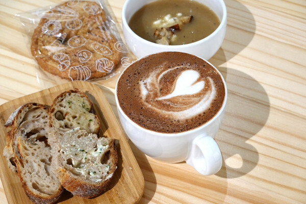 三峽下午茶推薦-L'Arbre de Vie蔬食餐廳,好吃三峽手作可頌麵包,位於三峽學區有法國主廚的三峽義法餐廳無肉蔬食