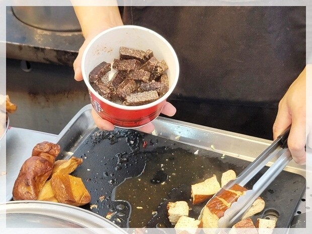【豐原】灶腳古早味蒜香烏龍豆干~逛豐原太平洋夜市必吃夜市美食