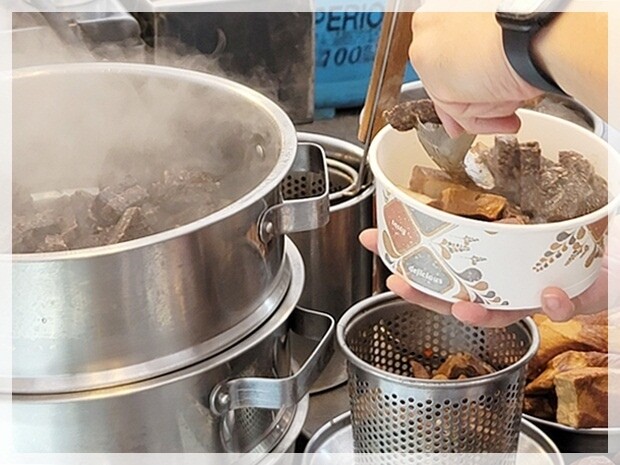 【豐原】灶腳古早味蒜香烏龍豆干~逛豐原太平洋夜市必吃夜市美食