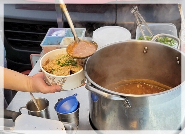 【豐原】灶腳古早味蒜香烏龍豆干~逛豐原太平洋夜市必吃夜市美食