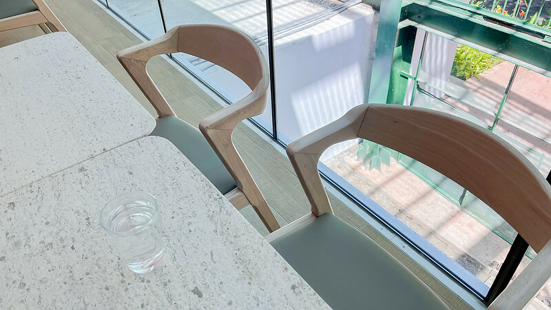 高雄｜光室咖啡 Light Is Café  原址是壽山動物園黑猩猩的家/一起來去動物園喝咖啡