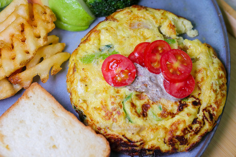 高雄｜光室咖啡 Light Is Café  原址是壽山動物園黑猩猩的家/一起來去動物園喝咖啡