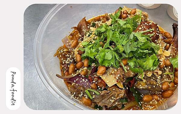 福徠鴨新台式烤鴨|新竹美食沙漠的綠洲，烤鴨皮脆肉嫩~大推!