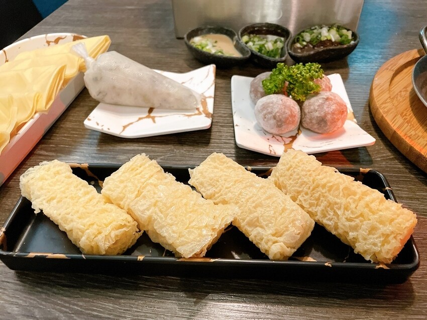 [美食] 瓦法奇朵 W.麻辣Bar ▶◀  ♪