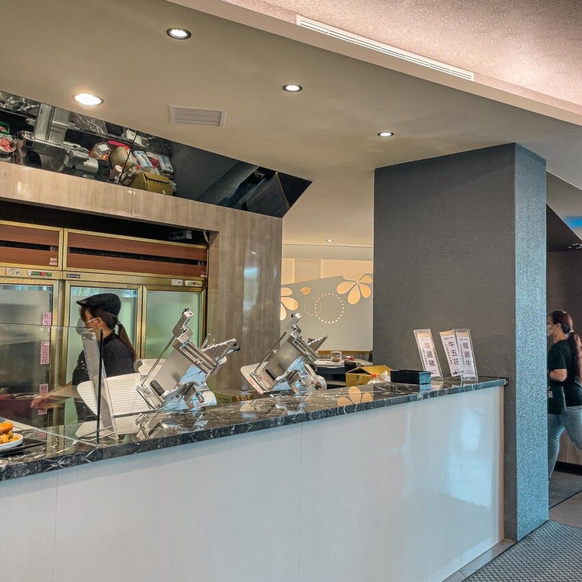 新北 三重區 羽葉麻辣火鍋 三重都會館 吃到飽 和牛 35.jpg