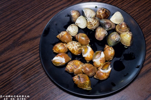 野饌日式炭火燒肉：高雄新興︱野饌日式炭火燒肉火烤兩吃吃到飽