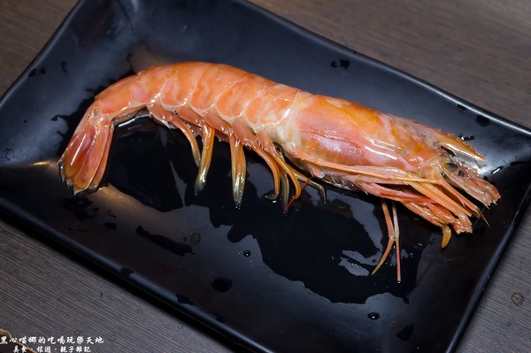 野饌日式炭火燒肉：高雄新興︱野饌日式炭火燒肉火烤兩吃吃到飽