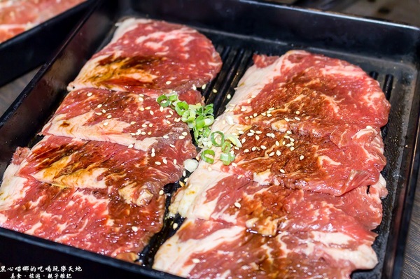 野饌日式炭火燒肉：高雄新興︱野饌日式炭火燒肉火烤兩吃吃到飽