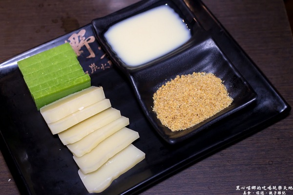 野饌日式炭火燒肉：高雄新興︱野饌日式炭火燒肉火烤兩吃吃到飽