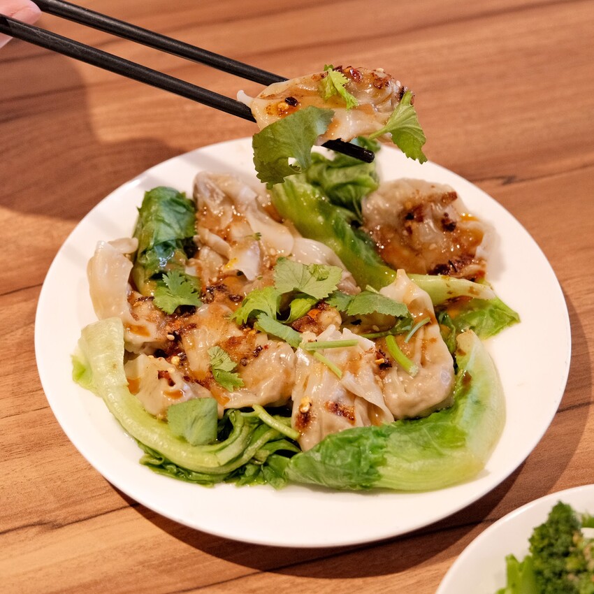 【信義區素食推薦】味萊樹創意蔬食料理～素食料理只要125元起！吳興街商圈素食料理、信義區平價美食～台北素食餐廳推薦！附菜單