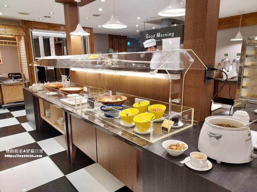 高雄住宿優質選擇 康橋商旅光榮碼頭館 早餐消夜點心 旅途精神糧食