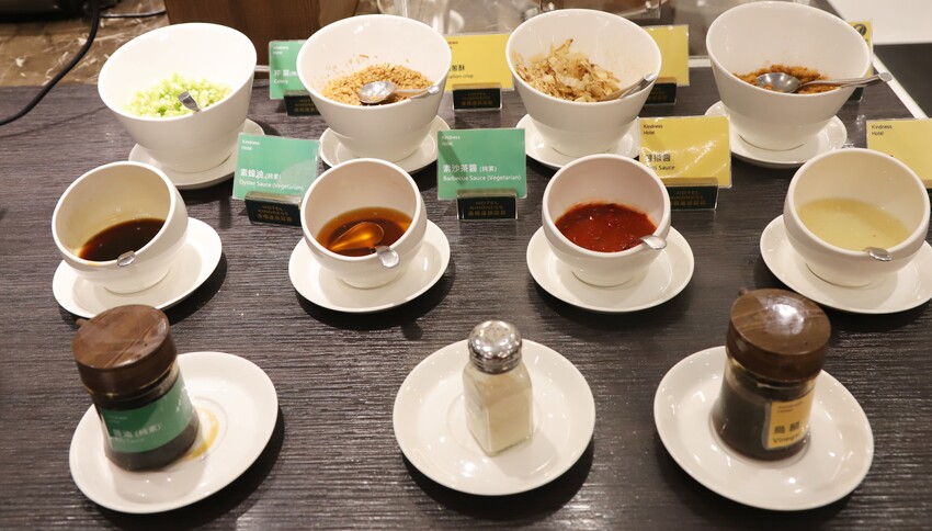 高雄住宿優質選擇 康橋商旅光榮碼頭館 早餐消夜點心 旅途精神糧食