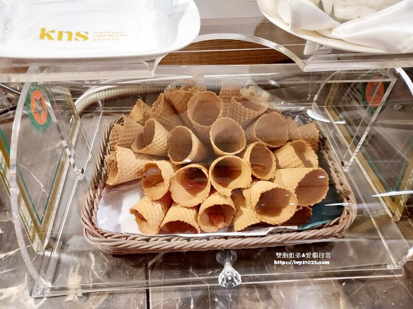 高雄住宿優質選擇 康橋商旅光榮碼頭館 早餐消夜點心 旅途精神糧食