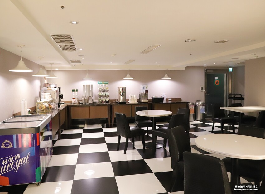 高雄住宿優質選擇 康橋商旅光榮碼頭館 早餐消夜點心 旅途精神糧食