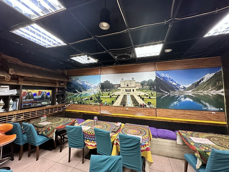 【台灣，基隆市，中正區】基隆唯一獲清真認證餐廳～巴基斯坦廚房(真愛咖哩Moiz Ali) ；同場加映「鯨鯊共游