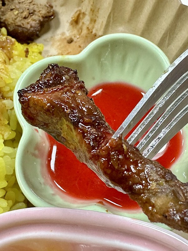 【台灣，基隆市，中正區】基隆唯一獲清真認證餐廳～巴基斯坦廚房(真愛咖哩Moiz Ali) ；同場加映「鯨鯊共游