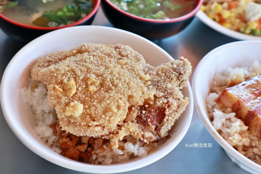 員林爌肉飯推薦｜員林阿政爌肉燒肉飯，隱藏員水路榕樹下小吃推薦爌肉.燒肉.排骨還有自家炒辣也是絕配！