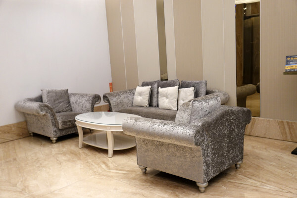 桃園市桃園區全台最美烤鴨餐廳-晶粵軒烤鴨餐廳桃園店，桃園裝潢美、餐點精緻，品粵軒烤鴨套餐，家庭聚會、商務宴客首選