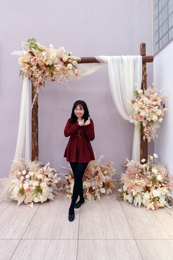 桃園市桃園區全台最美烤鴨餐廳-晶粵軒烤鴨餐廳桃園店，桃園裝潢美、餐點精緻，品粵軒烤鴨套餐，家庭聚會、商務宴客首選