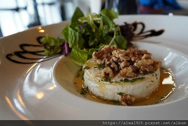 【新竹美食週記】LEE’S Dream 餐酒館,香草蜂蜜熱烤