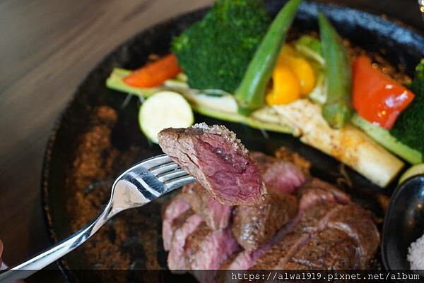 【新竹美食週記】LEE’S Dream 餐酒館,香草蜂蜜熱烤