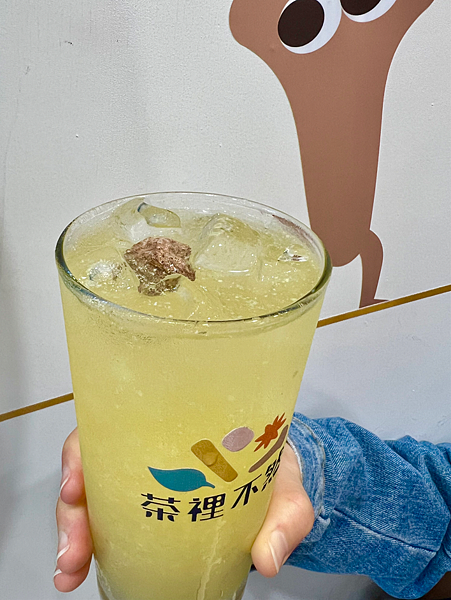 【台北大安區美食】茶裡不然 x 香料鍋煮奶茶，人氣必點要嚐！