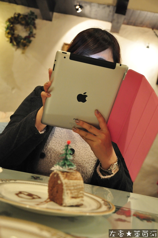 [食記] 高雄。新興區 萊茵河法式餐廳 (古堡建築與風格)