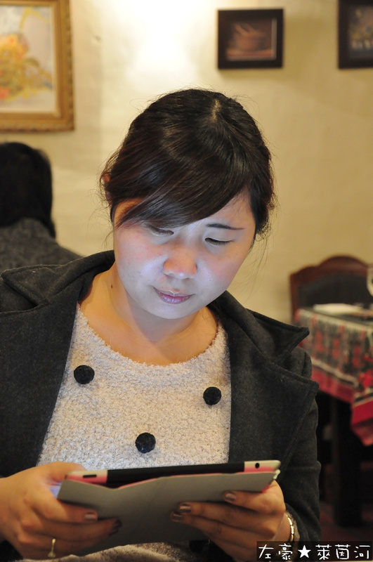 [食記] 高雄。新興區 萊茵河法式餐廳 (古堡建築與風格)