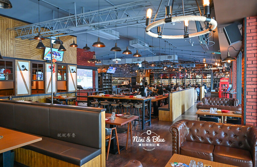 台中早午餐推薦，早午餐均一價319元，還有全台唯一700款精釀啤酒長廊