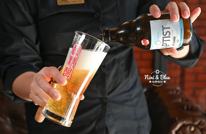 台中早午餐推薦，早午餐均一價319元，還有全台唯一700款精釀啤酒長廊