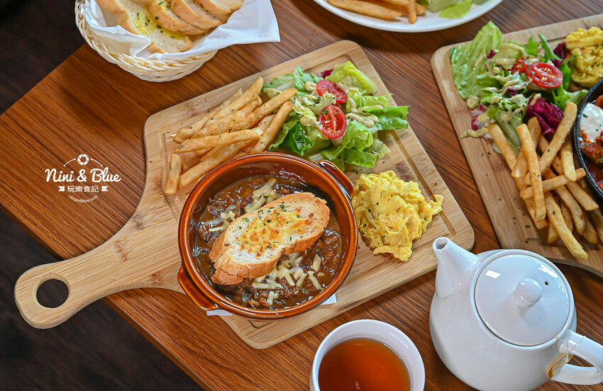 台中早午餐推薦，早午餐均一價319元，還有全台唯一700款精釀啤酒長廊