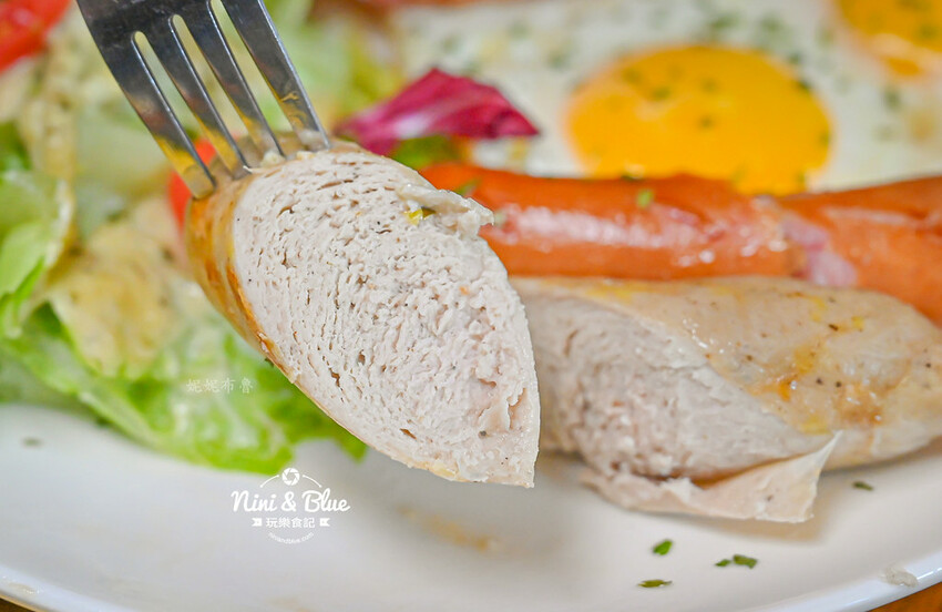 台中早午餐推薦，早午餐均一價319元，還有全台唯一700款精釀啤酒長廊