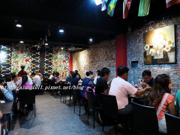 著火的牛阿根廷烤肉：大口吃肉，桌邊現切..    吃飽飽才准離開!!!   ..著火的牛阿根廷烤肉~