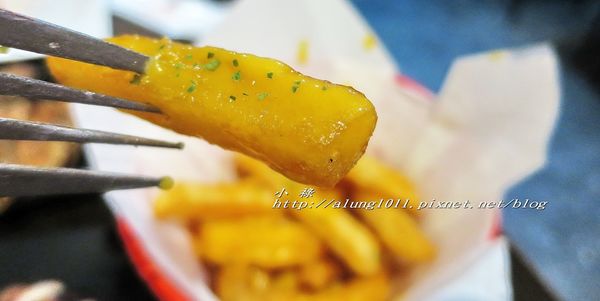 著火的牛阿根廷烤肉：大口吃肉，桌邊現切..    吃飽飽才准離開!!!   ..著火的牛阿根廷烤肉~