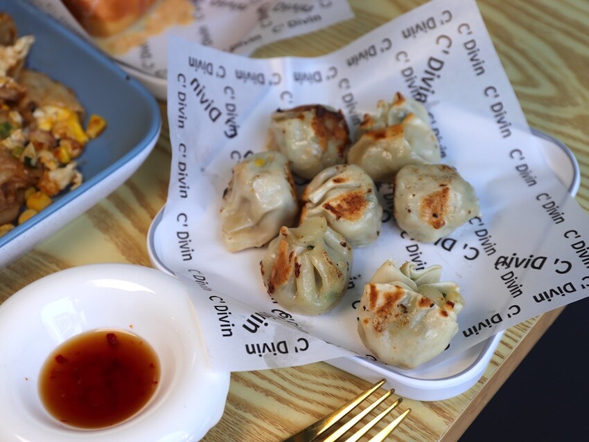 再吃兩口早午餐l台南必吃粉漿蛋餅/餐點多達百種選擇的平價早午餐店/近台南嘉南藥理大學.奇美博物館 - 進食的巨鼠