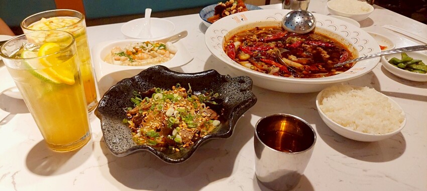 美食|漢來美食新品牌「TO GO溜溜酸菜魚專賣店」高雄夢時代