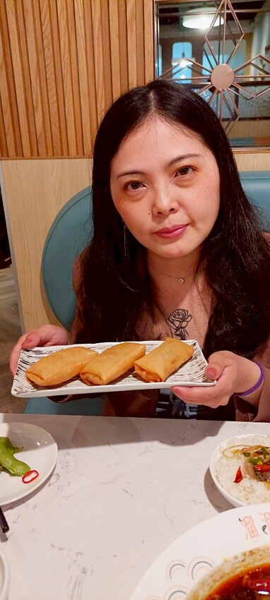 美食|漢來美食新品牌「TO GO溜溜酸菜魚專賣店」高雄夢時代