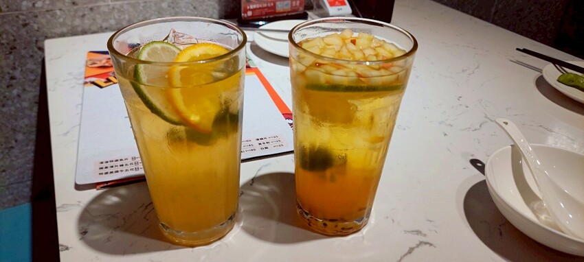 美食|漢來美食新品牌「TO GO溜溜酸菜魚專賣店」高雄夢時代