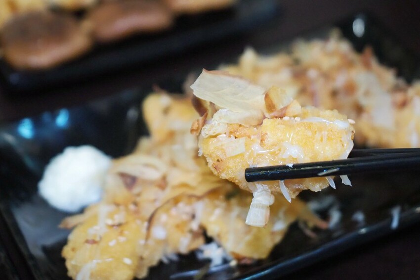 ♥木子串燒♥人氣平價串燒,最便宜一串只要$20好佛心,隨便拿都不心痛,秘製醬汁鹹甜好吃超涮嘴,宜蘭礁溪串燒推