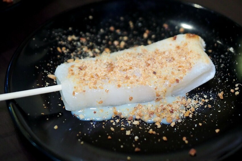 ♥木子串燒♥人氣平價串燒,最便宜一串只要$20好佛心,隨便拿都不心痛,秘製醬汁鹹甜好吃超涮嘴,宜蘭礁溪串燒推