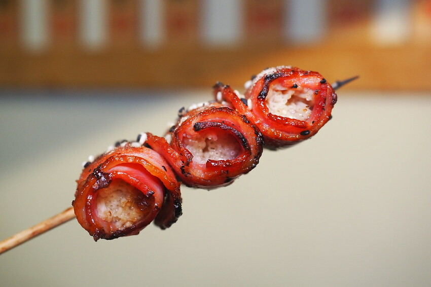 ♥木子串燒♥人氣平價串燒,最便宜一串只要$20好佛心,隨便拿都不心痛,秘製醬汁鹹甜好吃超涮嘴,宜蘭礁溪串燒推