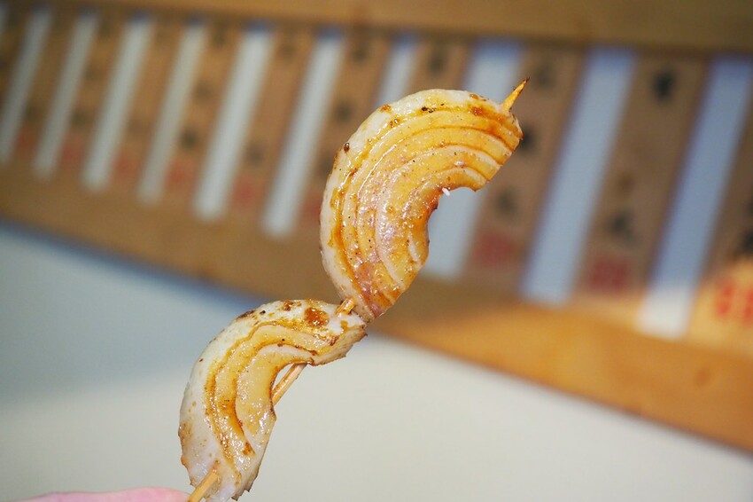 ♥木子串燒♥人氣平價串燒,最便宜一串只要$20好佛心,隨便拿都不心痛,秘製醬汁鹹甜好吃超涮嘴,宜蘭礁溪串燒推