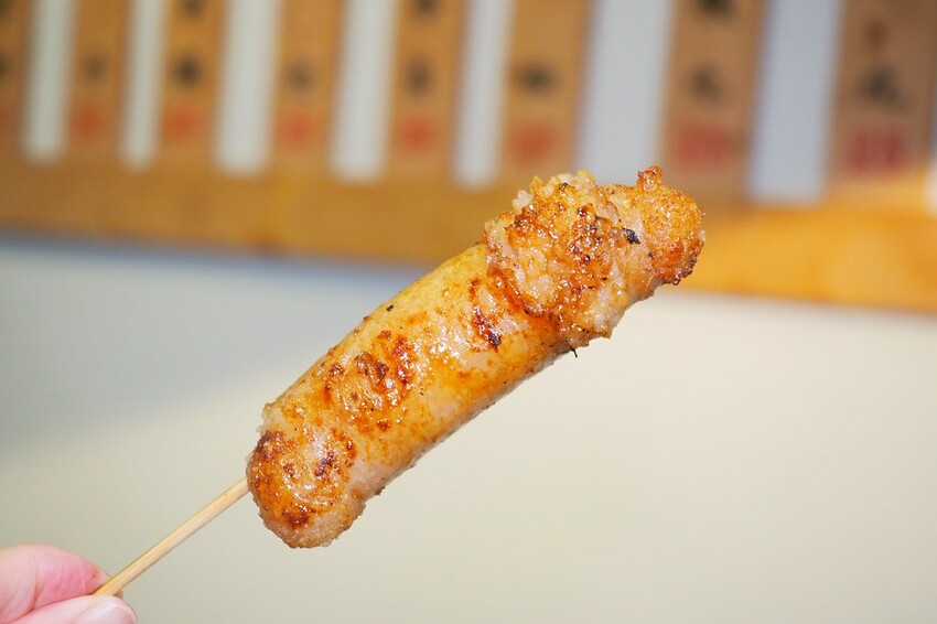 ♥木子串燒♥人氣平價串燒,最便宜一串只要$20好佛心,隨便拿都不心痛,秘製醬汁鹹甜好吃超涮嘴,宜蘭礁溪串燒推