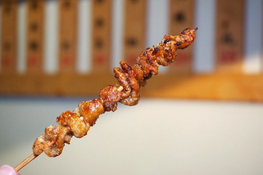 ♥木子串燒♥人氣平價串燒,最便宜一串只要$20好佛心,隨便拿都不心痛,秘製醬汁鹹甜好吃超涮嘴,宜蘭礁溪串燒推