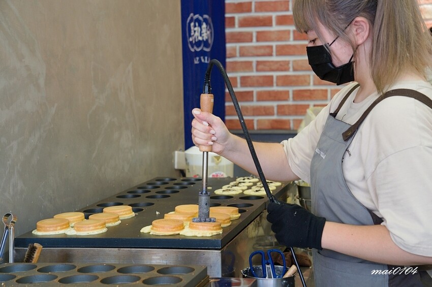 中壢馬祖新村推出超猛的『青花椒菜脯』、『烤玉米』鹹口味車輪餅