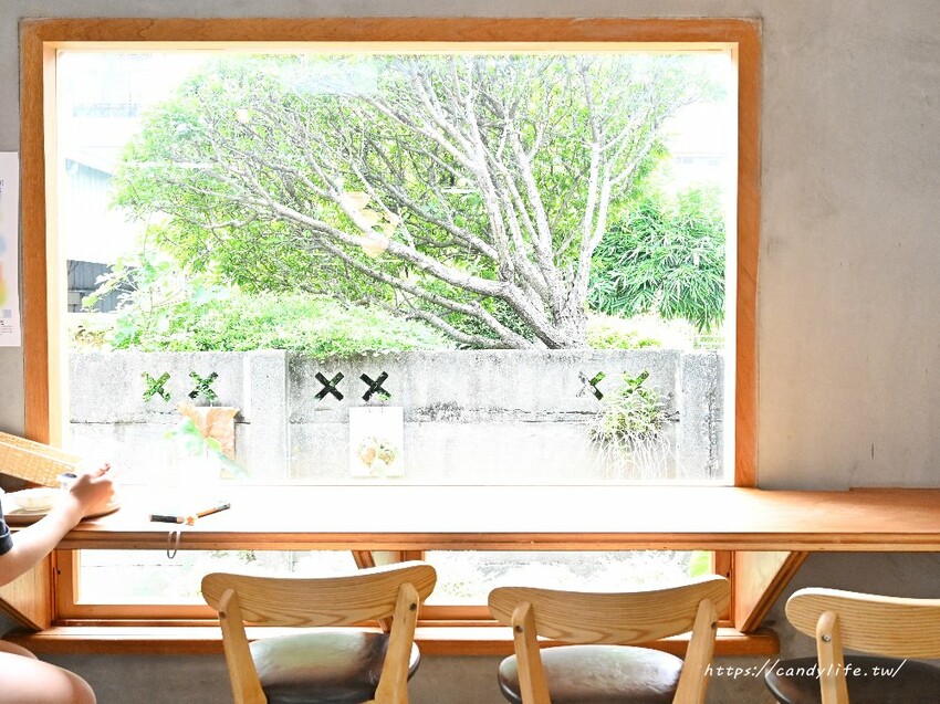 覓徑｜充滿神祕靜謐的人氣早午餐，隱身在巷弄裡，澎派早午餐拼盤，還有美美的軟法三明治～