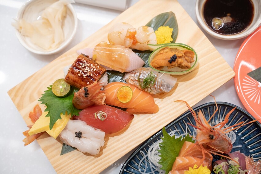 台北美食|光り鮨 光迴轉壽司~台北松山區全新開幕迴轉壽司,挑戰全台握壽司最低價,喜歡吃日本壽司刺身的
