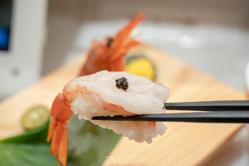 台北美食|光り鮨 光迴轉壽司~台北松山區全新開幕迴轉壽司,挑戰全台握壽司最低價,喜歡吃日本壽司刺身的