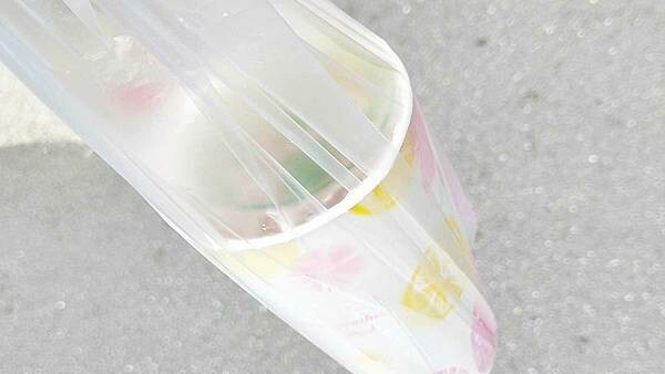 超好喝超大杯，1000cc只要40元的美味楊桃汁，使用醃製許久的老楊桃製作的楊桃汁，傳統古早的美味，讓人喝了